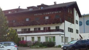 Hotel in Compatsch